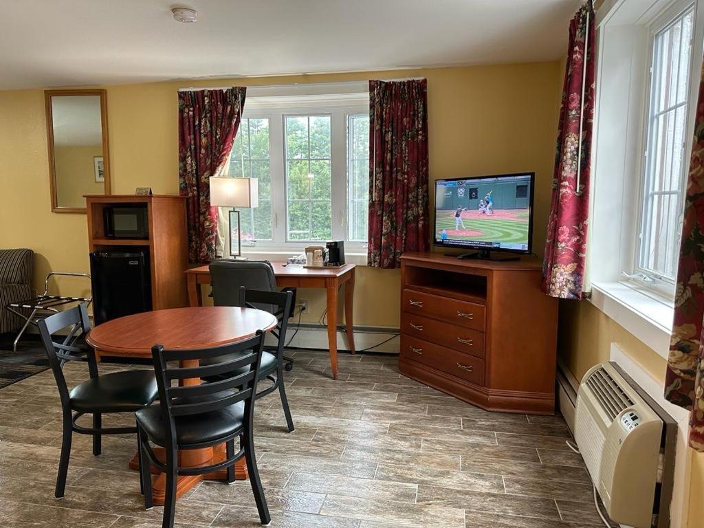 Swiss Chalets Village Inn North Conway Εξωτερικό φωτογραφία